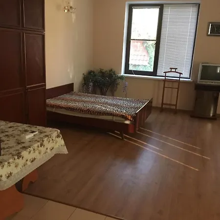 у моря